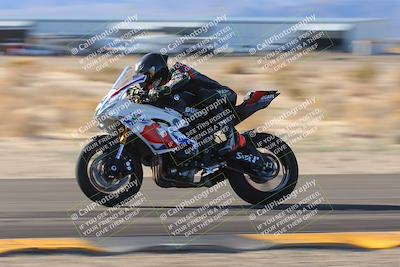 media/Jan-19-2023-Racers Edge (Thu) [[69d0b4dc55]]/B Group/Session 5 (Turn 3 Exit Pans)/